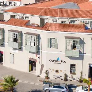 Cumbalica Aparthotel