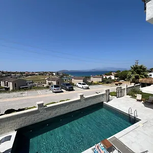 Vahide Dalyan Cesme
