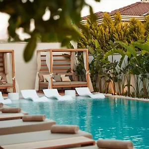 Venzi Ayayorgi-adult Only 15 Hotel